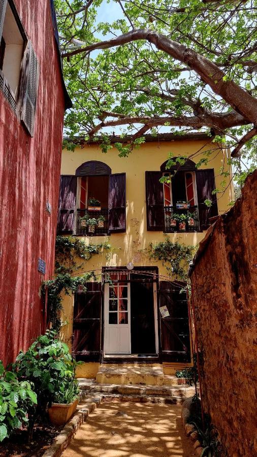 Chez Coumbis Bed & Breakfast Đảo Gorée Ngoại thất bức ảnh